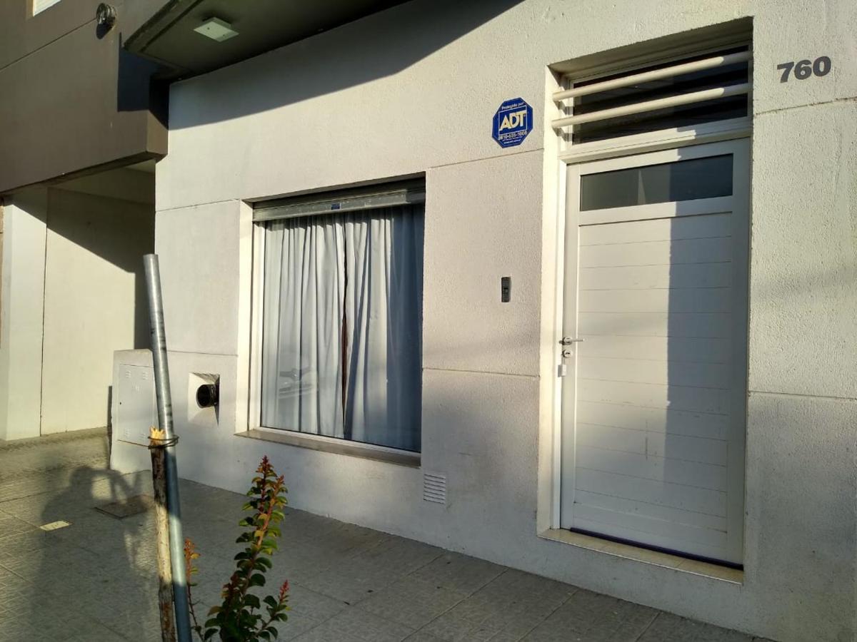 Aires Del Sur Apartment Bahia Blanca Bagian luar foto